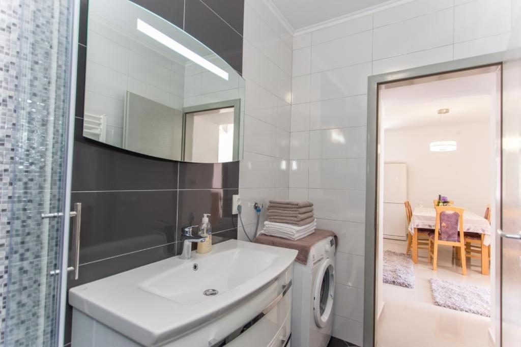Apartment Mojas Doli Екстериор снимка
